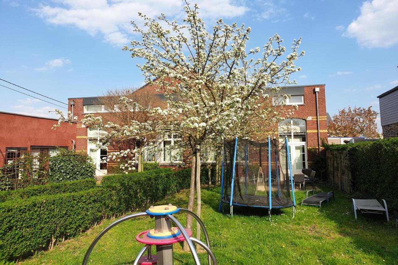 De Oude School Lägenhet Visé Exteriör bild