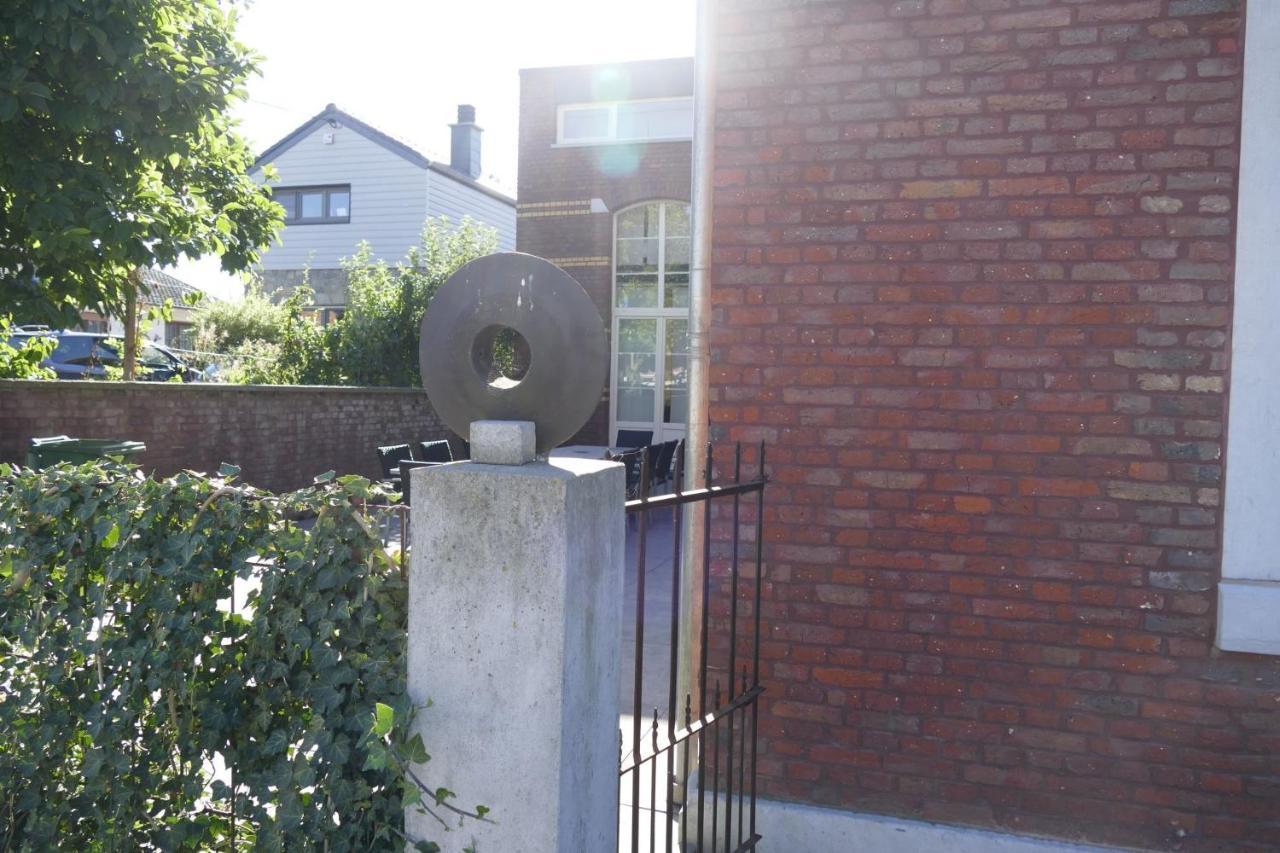 De Oude School Lägenhet Visé Exteriör bild